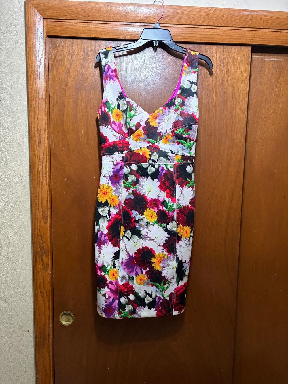 Laundry by Shelli Segal Floral Bodycon Midi Dress Size 8 Pink Purple Open Back